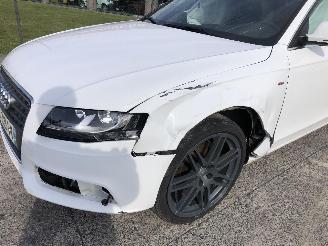 Audi A4 2.0 TDI  S-LINE picture 8