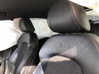 Audi A4 2.0 TDI  S-LINE picture 17