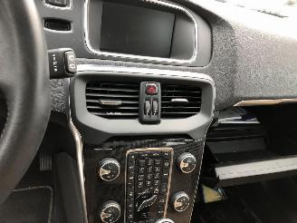 Volvo V-40 1.5      AUTOMATIQUE picture 15