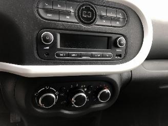 Renault Twingo 0.9 picture 11