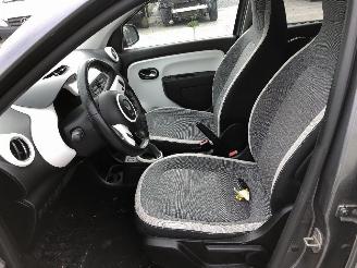 Renault Twingo 0.9 picture 6