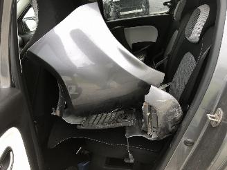 Renault Twingo 0.9 picture 12