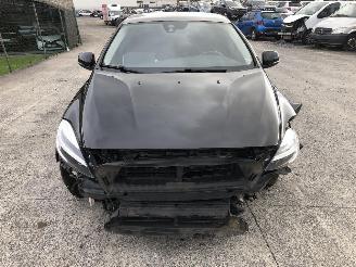Volvo V-40 2.0 D picture 15