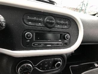 Renault Twingo 1.0 picture 18