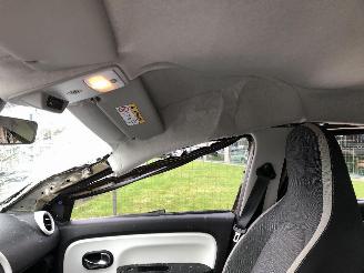 Renault Twingo 1.0 picture 14