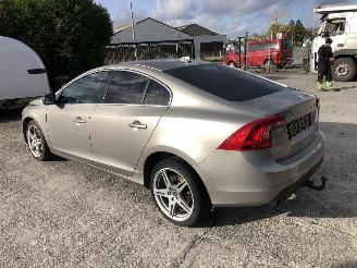 škoda osobní automobily Volvo S-60 2.0 D 2012/9