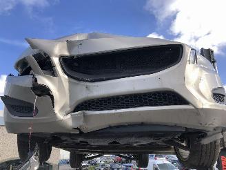 Volvo S-60 2.0 D picture 10