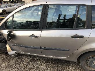 Renault Modus 1.5 DCI picture 12