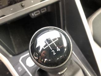 Volkswagen Polo 1.0 picture 16