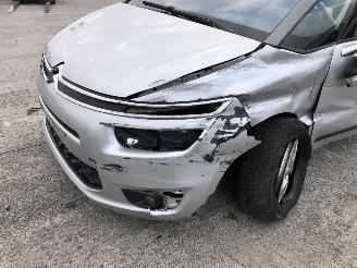Citroën C4-picasso 1.6 HDI    7 PLACES picture 8