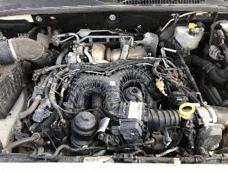 Volkswagen Amarok 3.0 TDI V6 picture 13