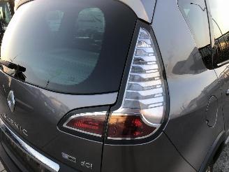 Renault Scenic 1.5 DCI picture 9