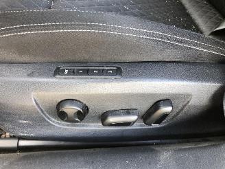 Skoda Superb COMBI  2.0 TDI  DSG picture 23