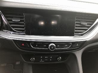 Opel Insignia SPORTS TOURER 1.6 D picture 17