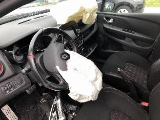 Renault Clio 1.6 TURBO picture 15