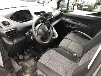 Peugeot Partner 1.6 HDI PREMIUM picture 6