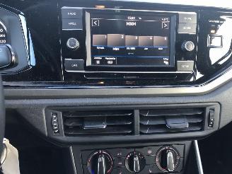 Volkswagen Polo COMFORTLINE 1.0 picture 12