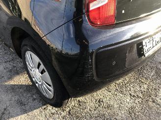Volkswagen Up! 1.0 picture 17