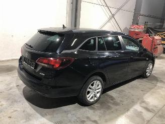 Opel Astra BREAK 1.6 CDTI picture 4