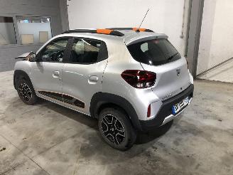 krockskadad bil auto Dacia Spring 100 %  ELECTRIQUE 2022/11