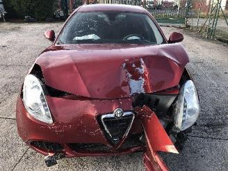 Alfa Romeo Giulietta 1.6 JTD picture 5