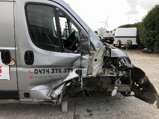 Peugeot Boxer 2.2 HDI picture 11