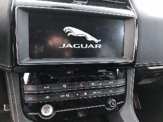 Jaguar F-Pace 2.0 D  AWD picture 14