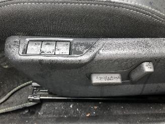 Peugeot 2008 1.2 AUTOMATIQUE picture 24