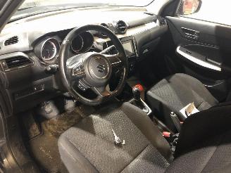 Suzuki Swift GL+  1.2 picture 9