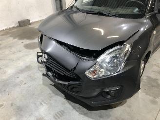 Suzuki Swift GL+  1.2 picture 8