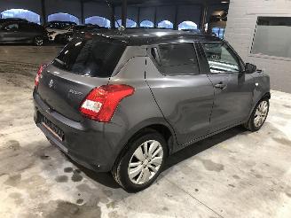 Suzuki Swift GL+  1.2 picture 2