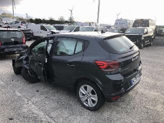 Dacia Sandero 1.0 picture 2