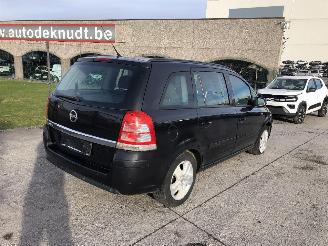 uszkodzony samochody osobowe Opel Zafira 1.6I  7 PLACES 2012/9