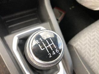 Renault Clio 1.0 picture 17