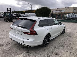 Volvo V-90 2.0 HYBRIDE T8 picture 4