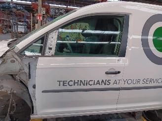 Volkswagen Caddy 2.0 TDI  DFS(D) picture 12