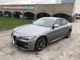 krockskadad bil auto Alfa Romeo Giulia 2.2 D  150 CV 2018/7