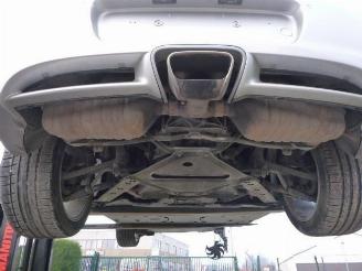 Porsche Cayman 2.7 picture 29