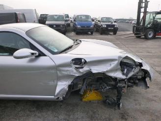 Porsche Cayman 2.7 picture 19