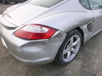 Porsche Cayman 2.7 picture 7