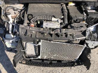 Opel Crossland 1.2 picture 15