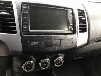 Citroën C-Crosser 2.2 HDI EXCLUSIVE 4X4 picture 22