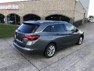 Voiture accidenté Opel Astra BREAK 1.5 CDTI 2020/6