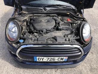 Mini Mini COOPER 1.5 D picture 21