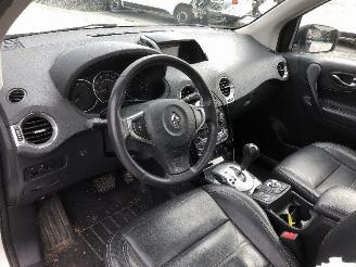 Renault Koleos 2.0 DCI automatique 4x4 picture 5