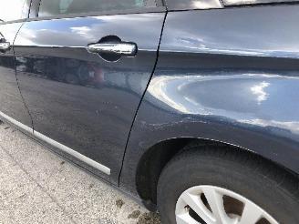 Citroën C5 BREAK 1.6 HDI  9H05 picture 20