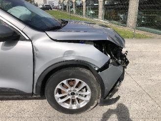 Ford Kuga 2.5 HYBRID picture 13