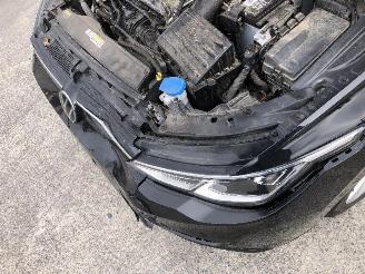 Volkswagen Golf KOMBI  1.0 picture 28