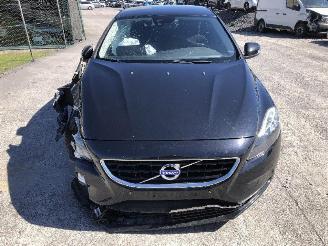 Volvo V-40 1.6 D picture 5