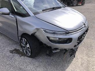 Citroën C4-picasso 2.0 HDI 150 AUTOMATIQUE picture 8